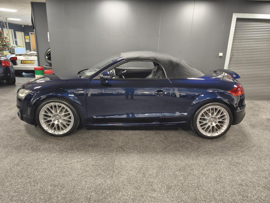 Audi TT Roadster 2.0 TFSI, TT, Gebruikt, Zwart, 4 cilinders