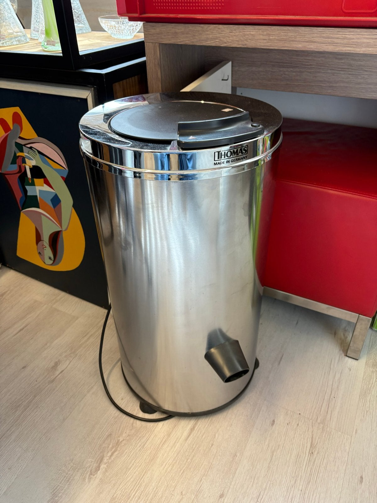 Thomas Centrifuge: Compacte en Efficiënte Wasdroger, Ophalen, 1200 tot 1600 toeren, Gebruikt, 4 tot 6 kg