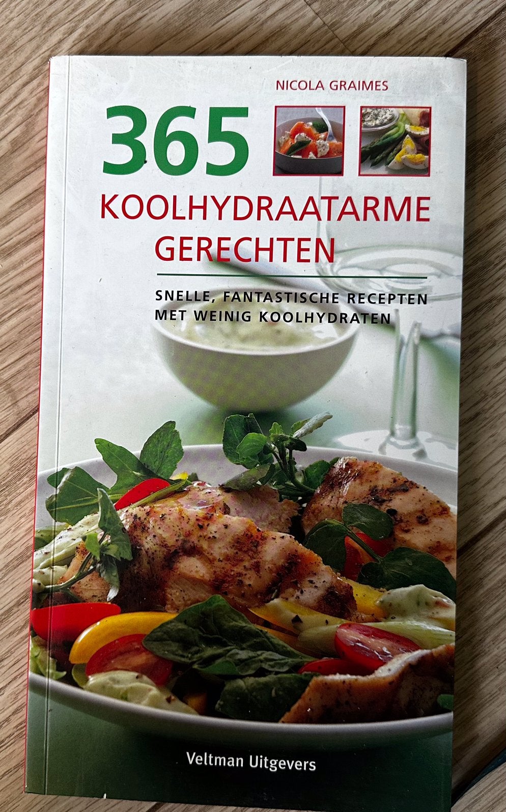 Kookboek 365 koolhydraatarme gerechten, Ophalen of Verzenden, Zo goed als nieuw