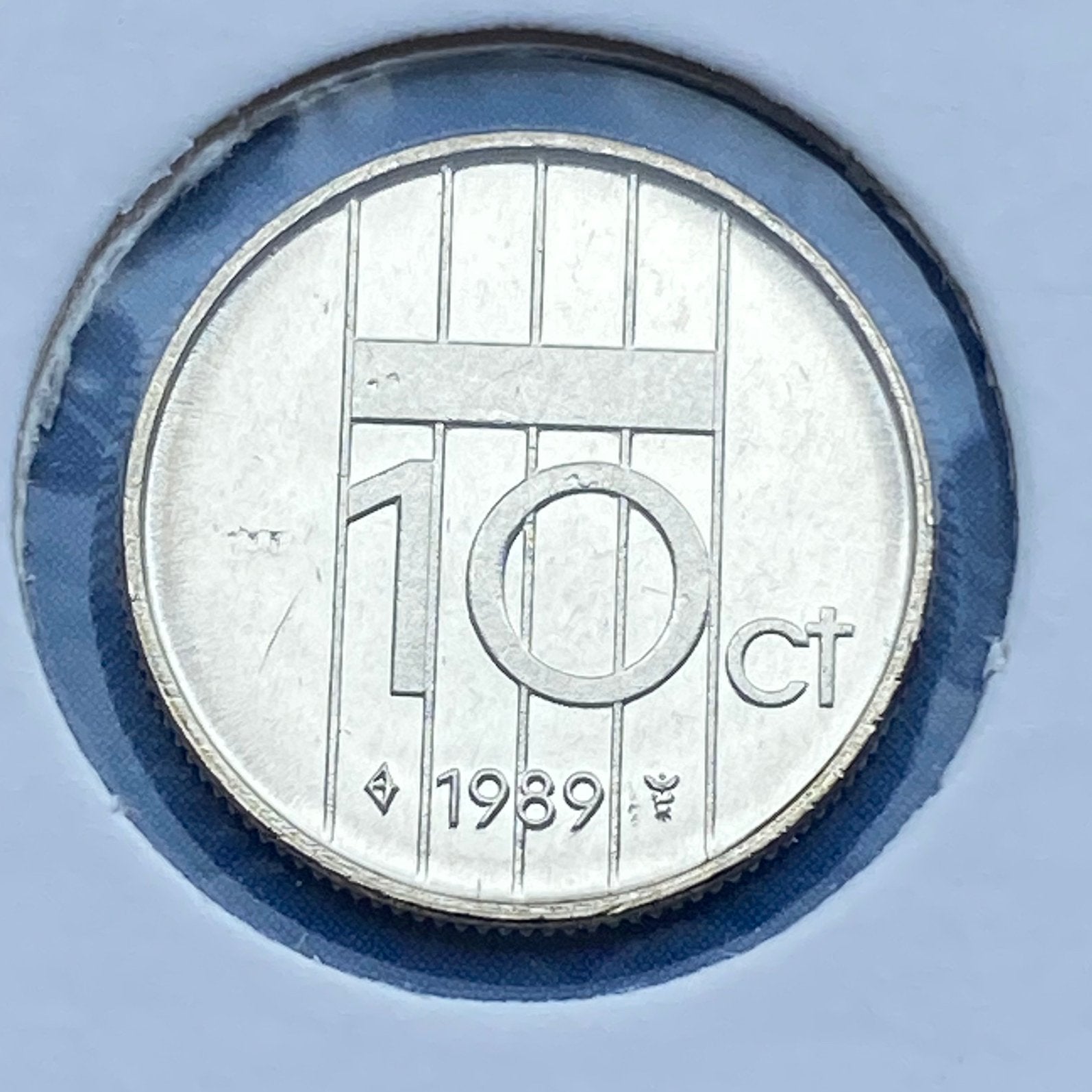 UNC 10 Cent uit 1989 van Beatrix ( zo uit de rol !! ), Postzegels en Munten, Verzenden, Koningin Beatrix, 10 cent, Losse munt