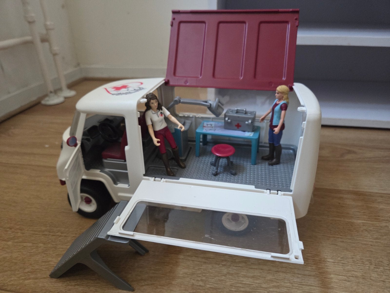 horse club paardenambulance (schleich), Verzamelen, Ophalen