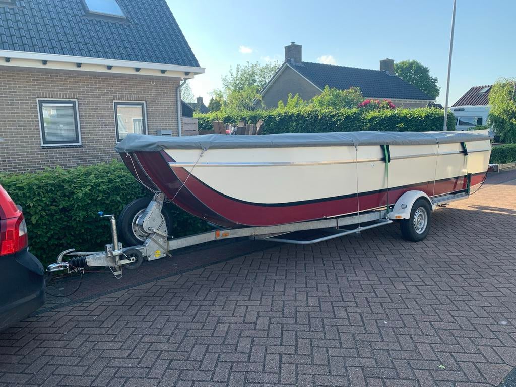 Motorboot  met 20 pk Honda Motor en Trailer, Watersport en Boten, Ophalen, 10 tot 30 pk, Gebruikt, Tot 6 meter