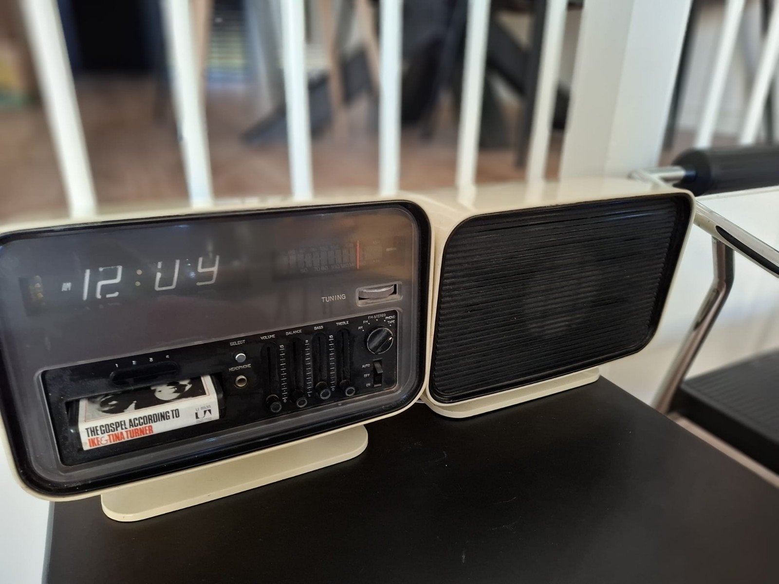 UNIEK ZELDZAAM SPACE AGE 8-TRACK CASSETTE RADIO FLIPKLOCK, Ophalen of Verzenden