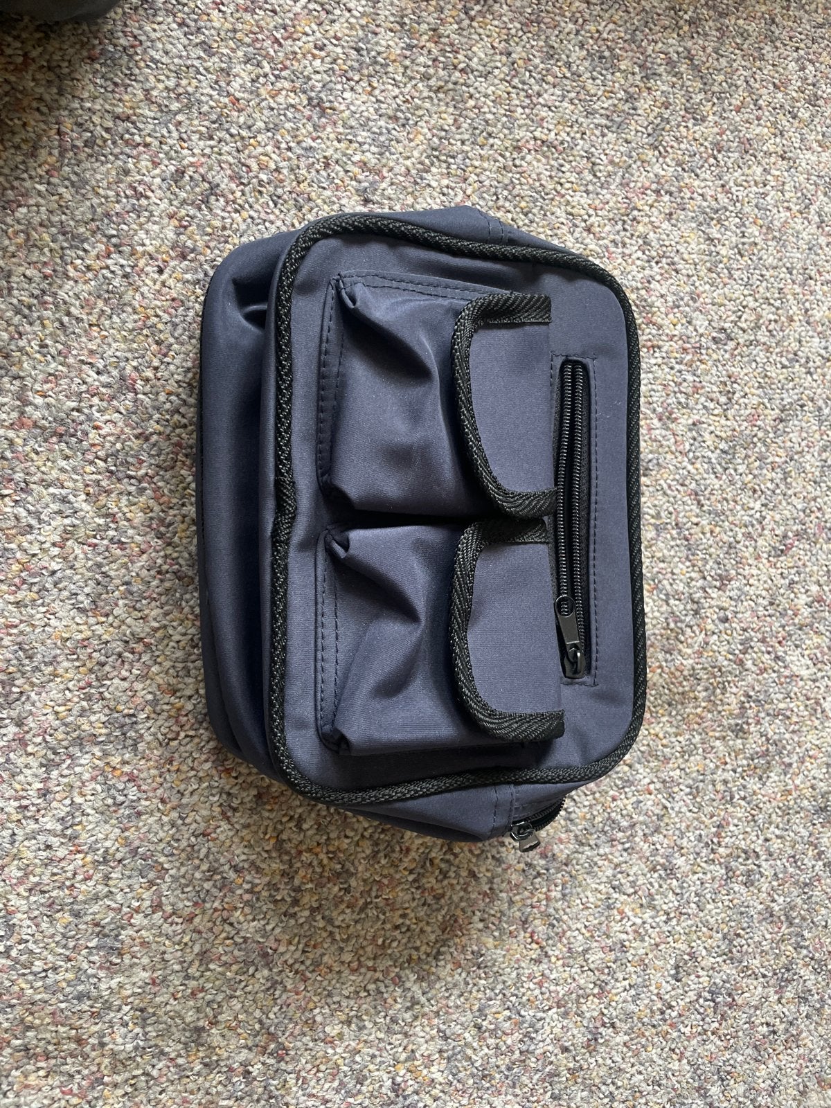 Handige opbergtas voor accessoires - Grijs, Sieraden, Tassen en Uiterlijk, Ophalen of Verzenden, Gebruikt, Grijs, Softcase