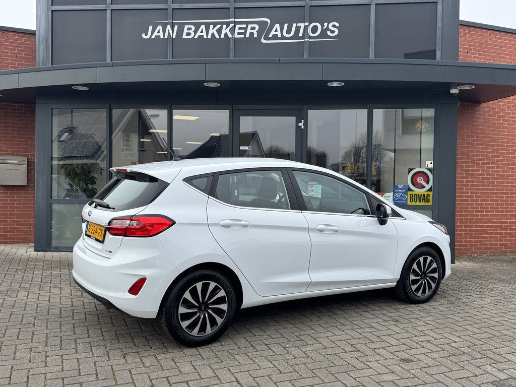 Ford Fiesta 1.0 EcoBoost Hybrid Titanium  9x op voorraad, Voorwielaandrijving, 12 maanden, Gebruikt, Origineel Nederlands