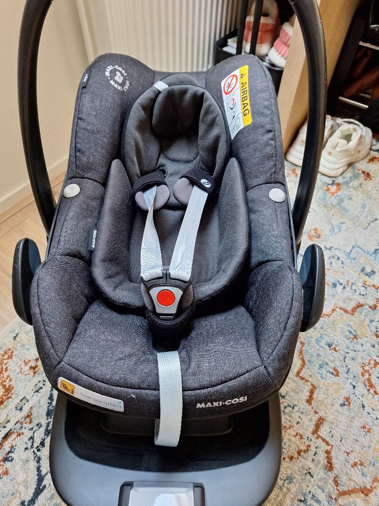 maxi-cosi Pebble Pro I-size met FamilyFix one i-Size base, Kinderen en Baby's, Ophalen, Slaapstand, Zo goed als nieuw, Isofix