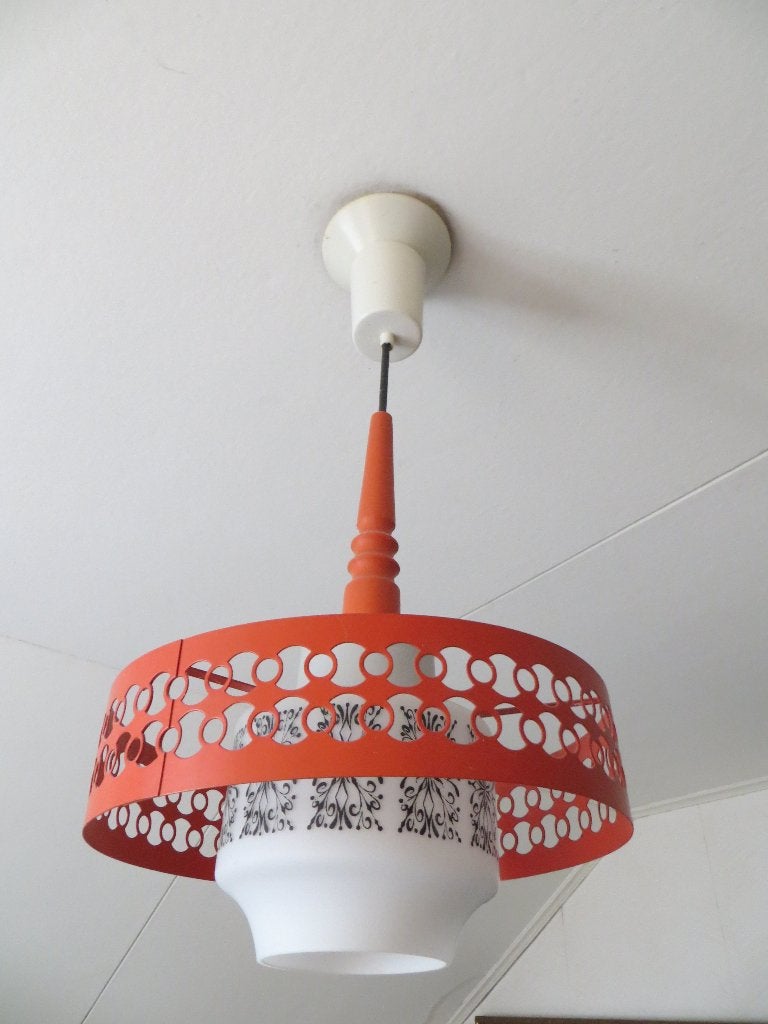 Oranje vintage hanglamp / plafondlamp. Metaal en glas. Retro, Ophalen, Gebruikt, Vintage, E27 (groot)