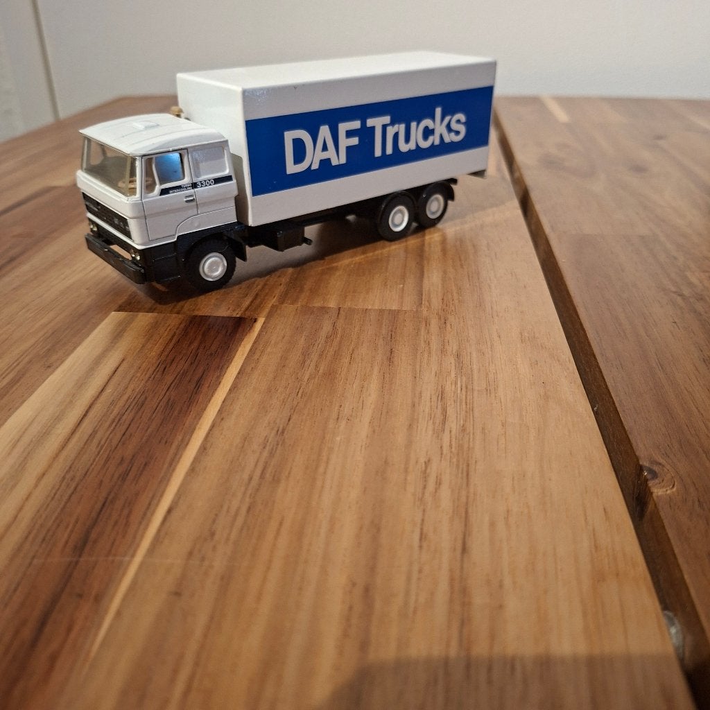 DAF Trucks schaalmodel vrachtwagens LION TOYS DIV TYPES ., Verzenden, Zo goed als nieuw, Bus of Vrachtwagen, Lion Toys