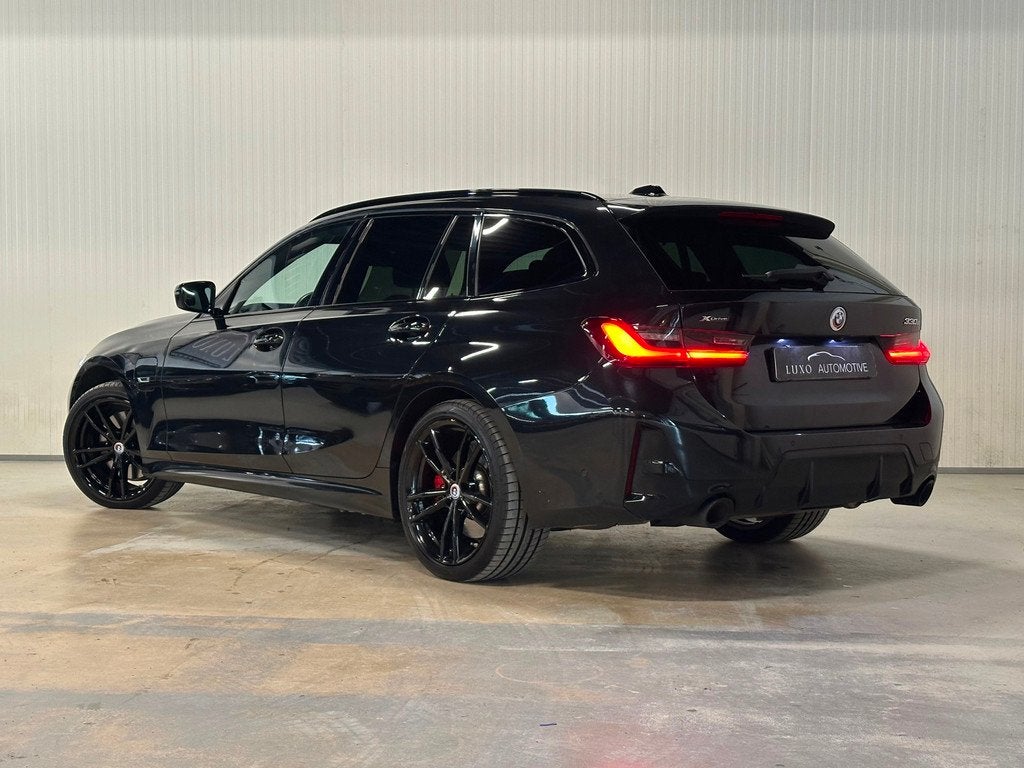 BMW 3-serie Touring 330e xDrive | PANO | HUD | HARMAN KARDON, Auto's, 1998 cc, Gebruikt, Euro 6, 4 cilinders