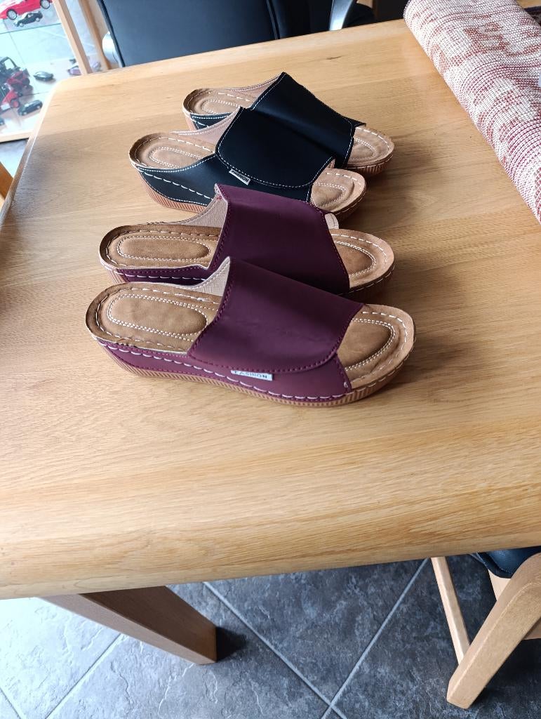 Dames instappers maat 43, Kleding | Dames, Schoenen, Overige kleuren, Instappers, Nieuw, Ophalen of Verzenden