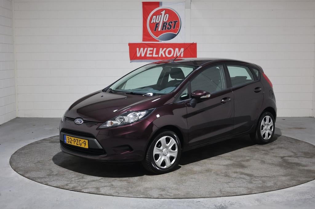 Ford Fiesta 1.25 Limited NL auto, Lage km stand, Airco, Isof, Voorwielaandrijving, Euro 5, Stof, 1242 cc