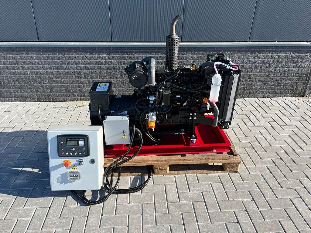 Stamford CGM V18 diesel generator, Zakelijke goederen, Machines en Bouw | Aggregaten