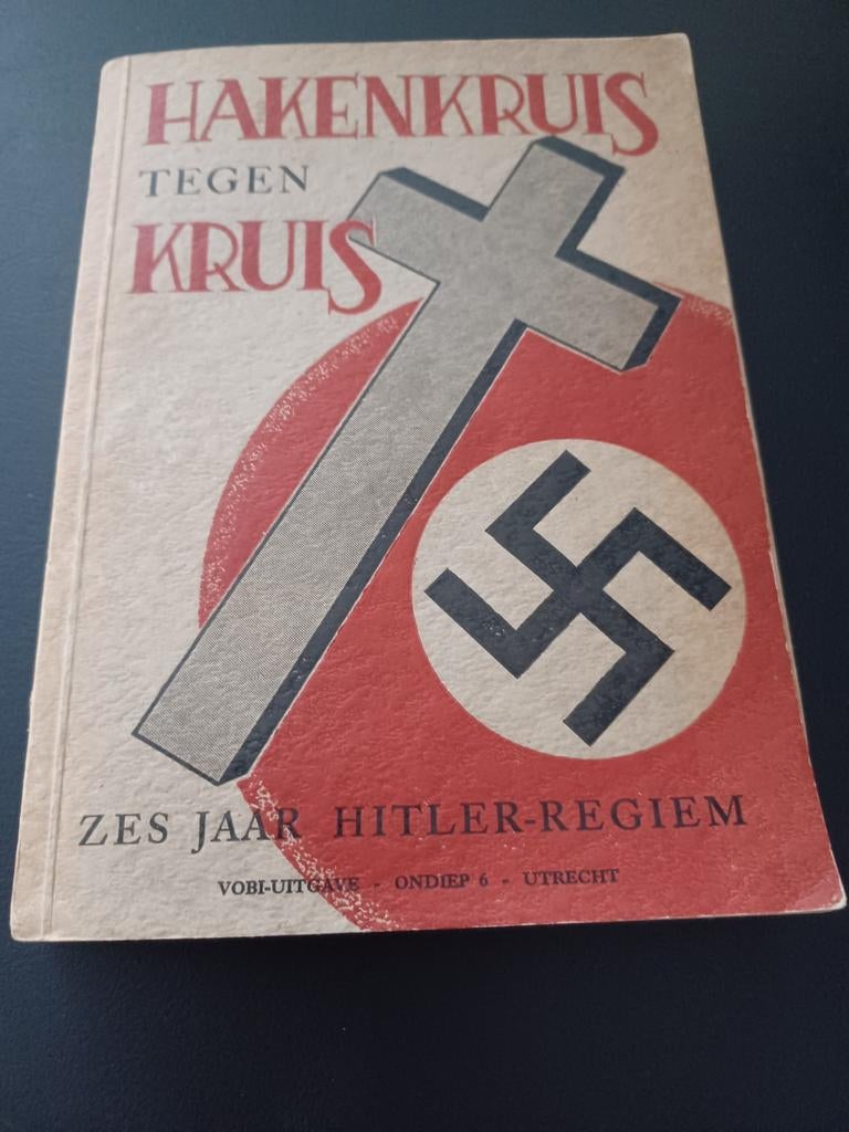 Hakenkruis tegen Kruis - Zes jaar Hitler-regiem, Ophalen of Verzenden