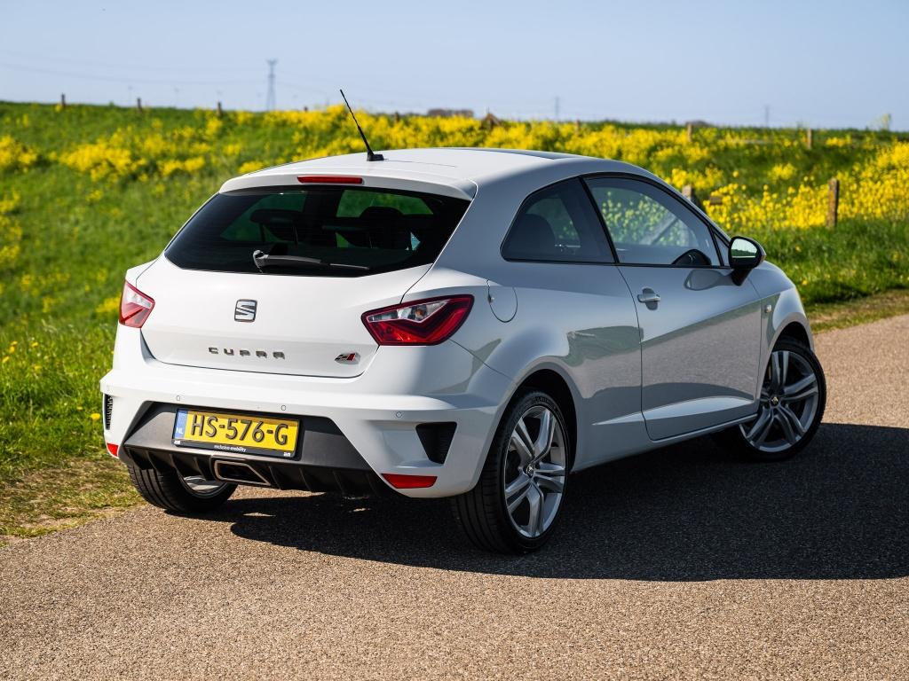 SEAT Ibiza SC 1.8 TSI Cupra Pano Alcantara Carplay etc., 1160 kg, Gebruikt, Ibiza, Origineel Nederlands