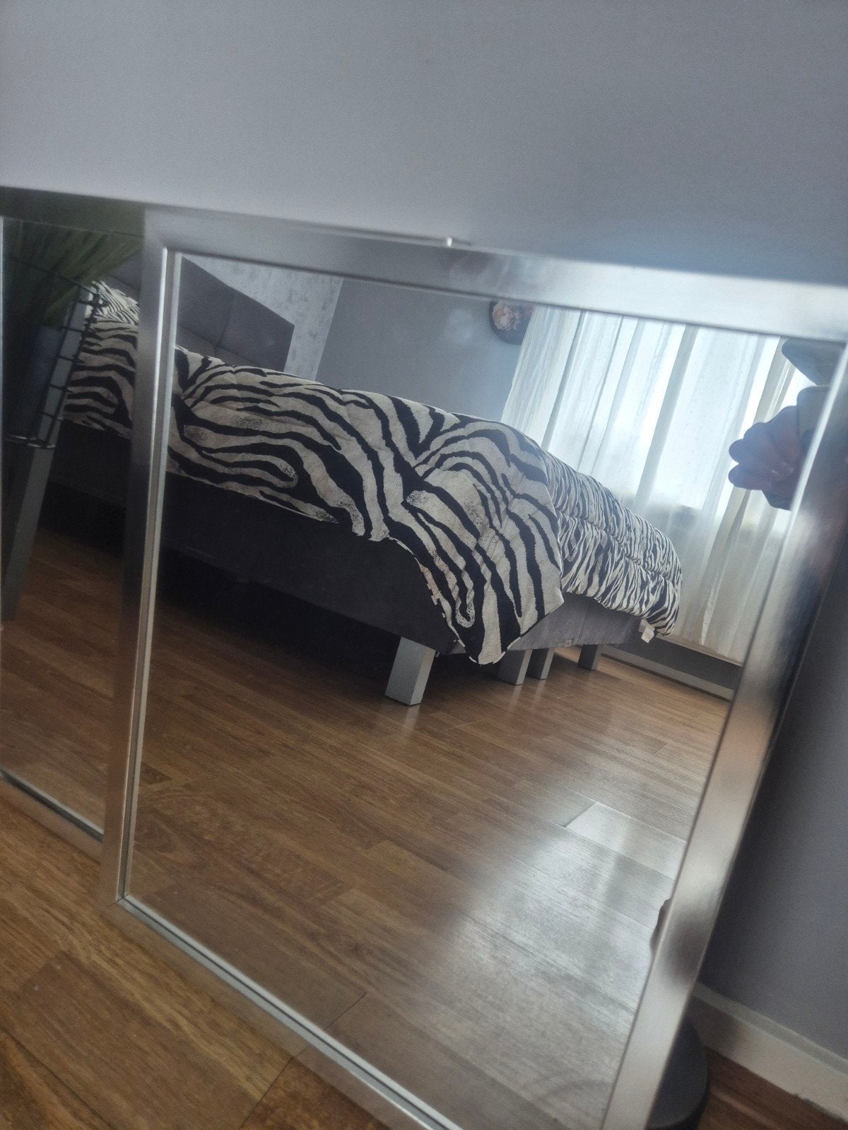 2 spiegels met zilverkleurige lijst, Ophalen, Gebruikt, 100 tot 150 cm, Rechthoekig