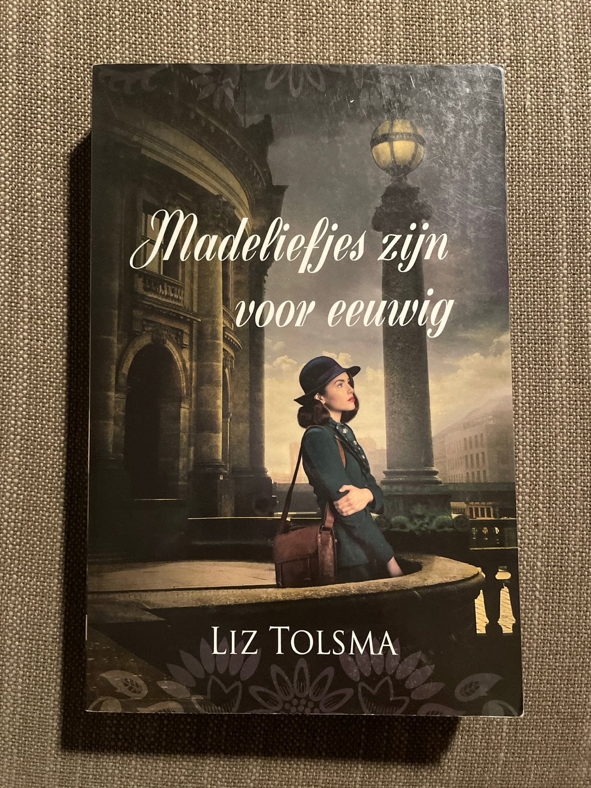 Liz Tolsma - Madeliefjes zijn voor eeuwig, Ophalen of Verzenden, Gelezen, Liz Tolsma