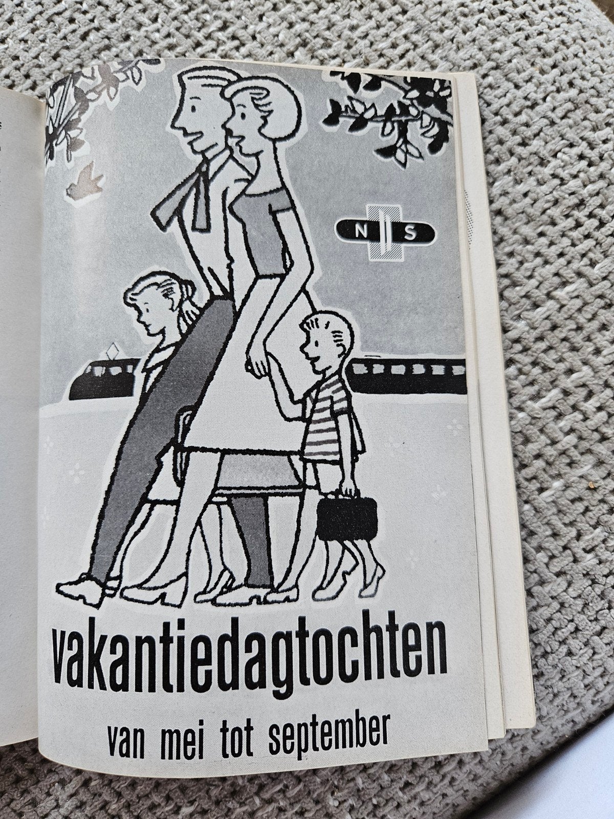 NS Vakantiedagtochten: Van Mei tot September, Verzamelen, Spoorwegen en Tramwegen, Ophalen of Verzenden, Trein, Overige typen