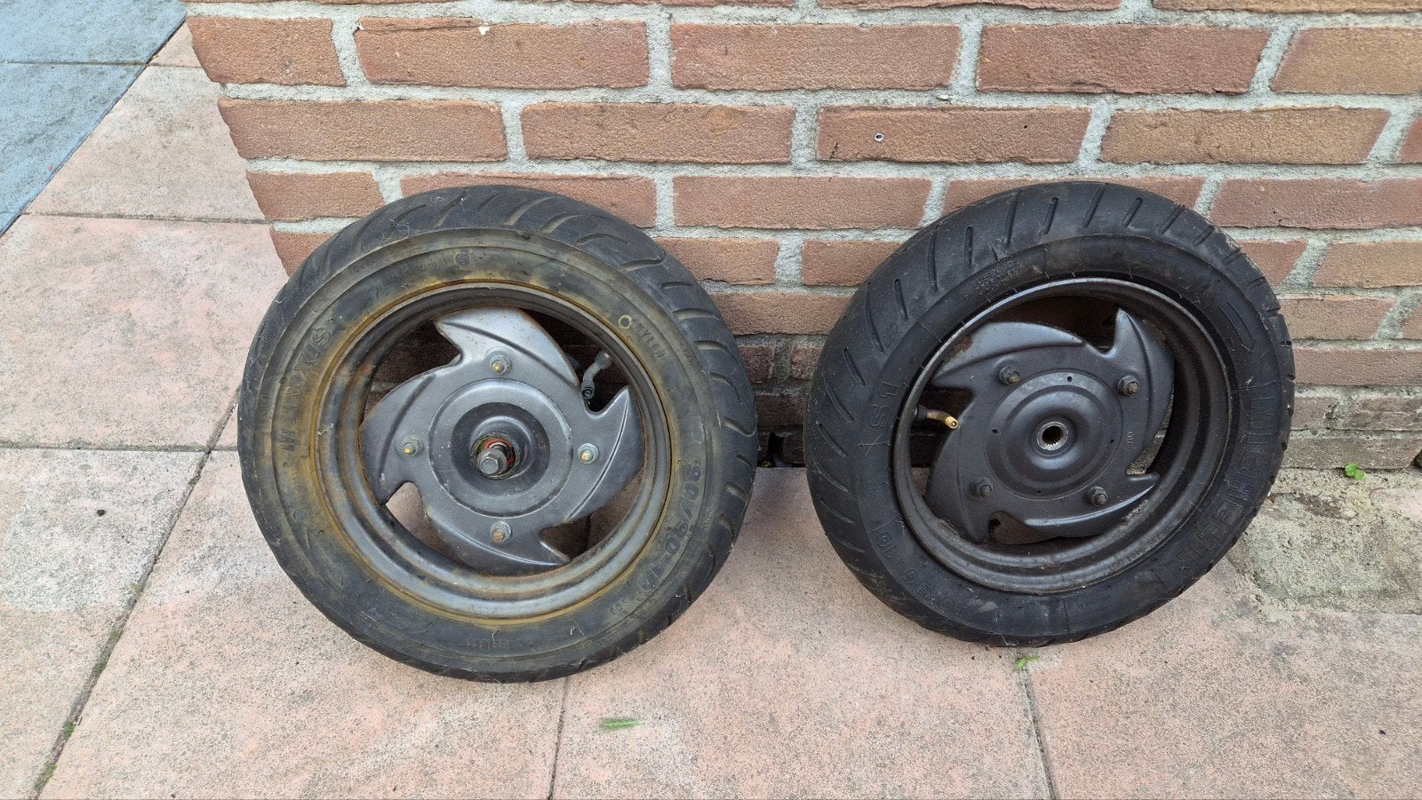 Scooterwielen met banden Sym Mio - Gebruikt, Ophalen of Verzenden, Gebruikt, Overige typen