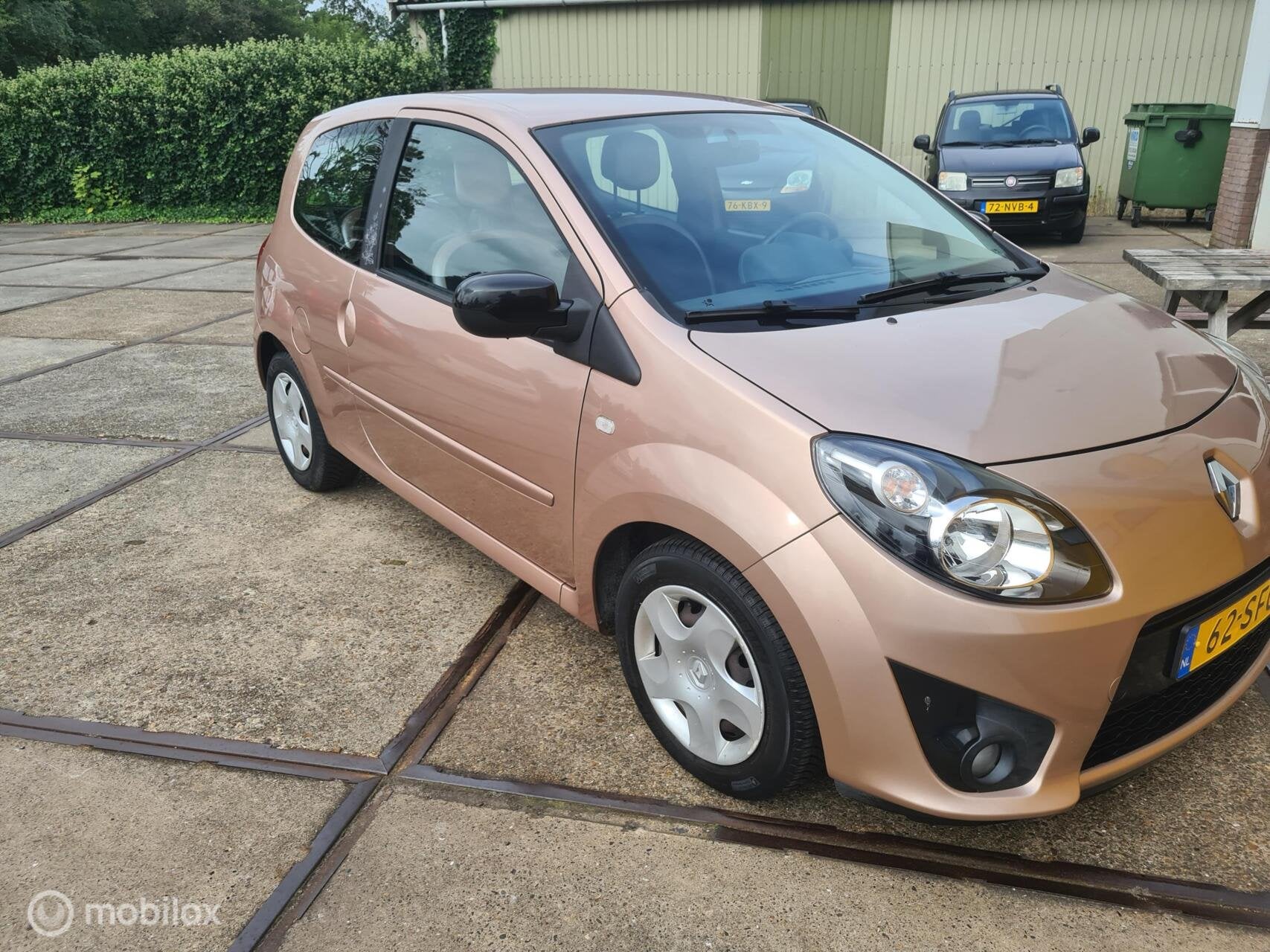 Renault Twingo 1.2-16V Miss Sixty 69598 km org bj 2011, Auto's, Twingo, Gebruikt, 4 cilinders, 4 stoelen