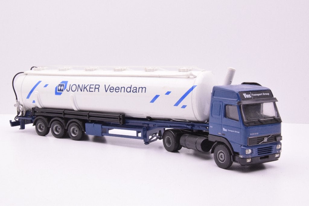 Volvo FH 12  '' Jonker Veendam ''  Lion Toys, Ophalen of Verzenden, Zo goed als nieuw, Bus of Vrachtwagen, Lion Toys