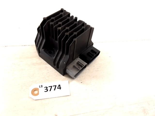 R1 2004 - 2006 Yamaha Spanningsregelaar D1-46340