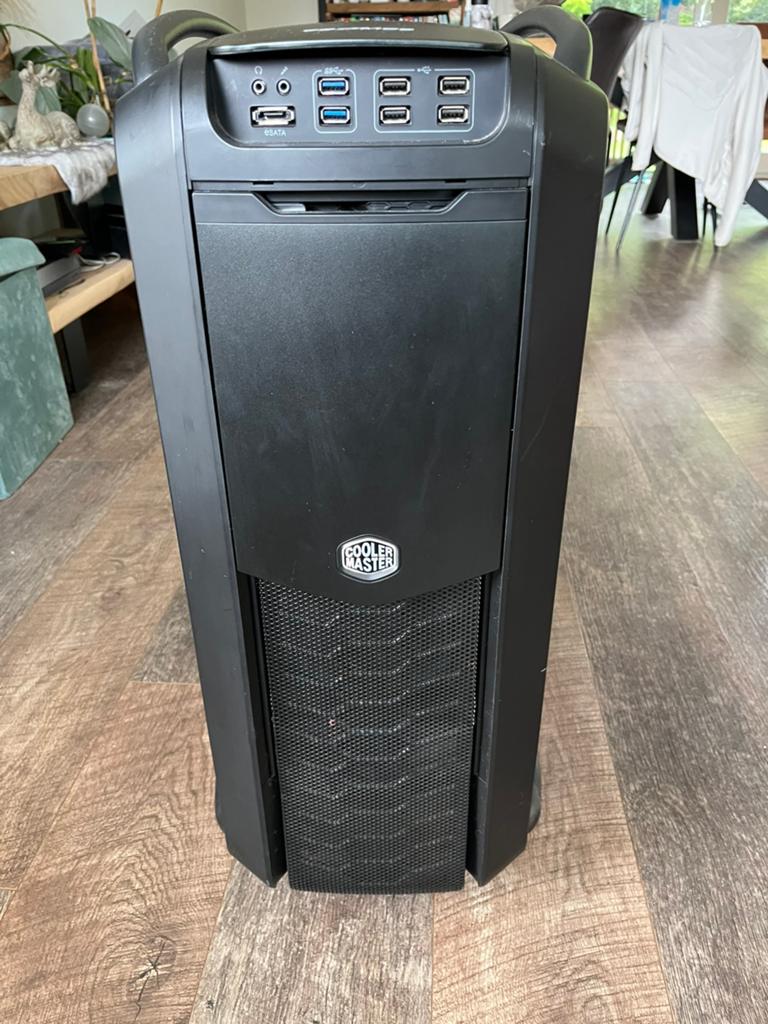 Coolermaster Cosmos 2 behuizing, Computers en Software, Computerbehuizingen, Zo goed als nieuw, Ophalen