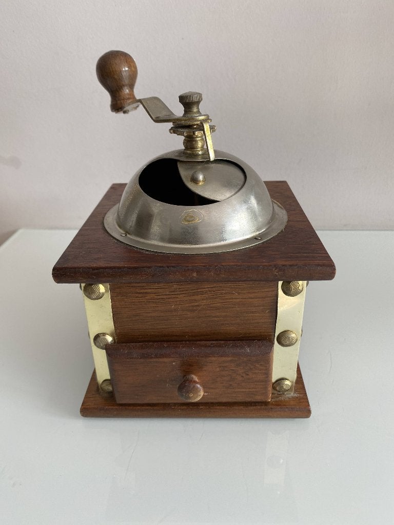 Oude koffiemolen , Antiek en Kunst, Ophalen of Verzenden