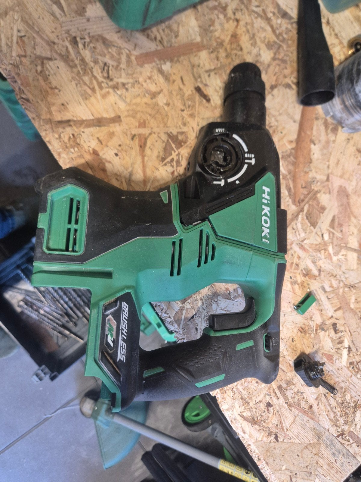 hikoki dh36dpa ligt uit elkaar, Doe-het-zelf en Verbouw, Gereedschap | Boormachines, Ophalen of Verzenden, Gebruikt, Boor- en/of Breekhamer