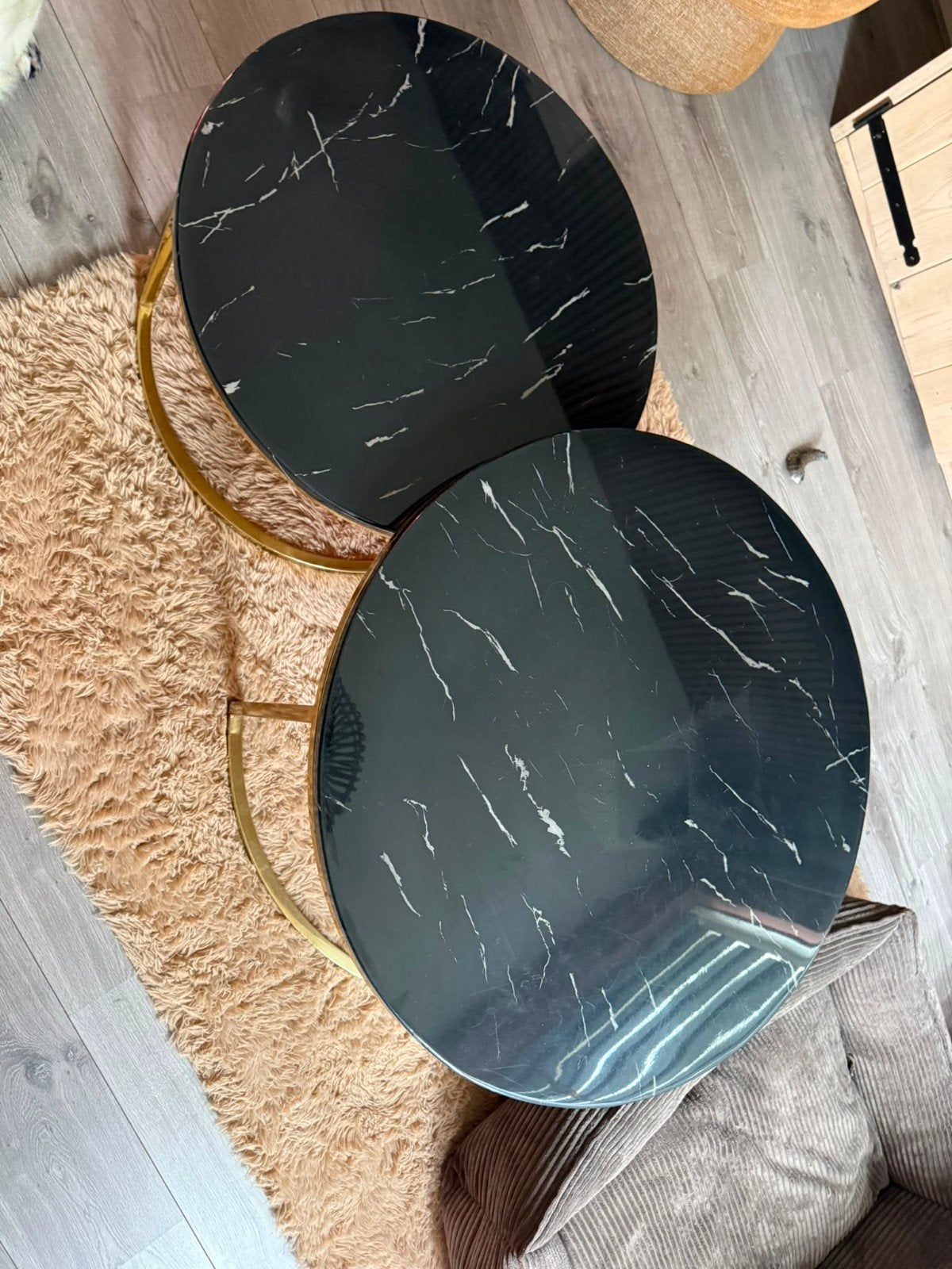 Set van 2 salontafels met marmerlook en gouden onderstel, Ophalen, Gebruikt, 50 tot 100 cm, Modern, Luxe, Glamour