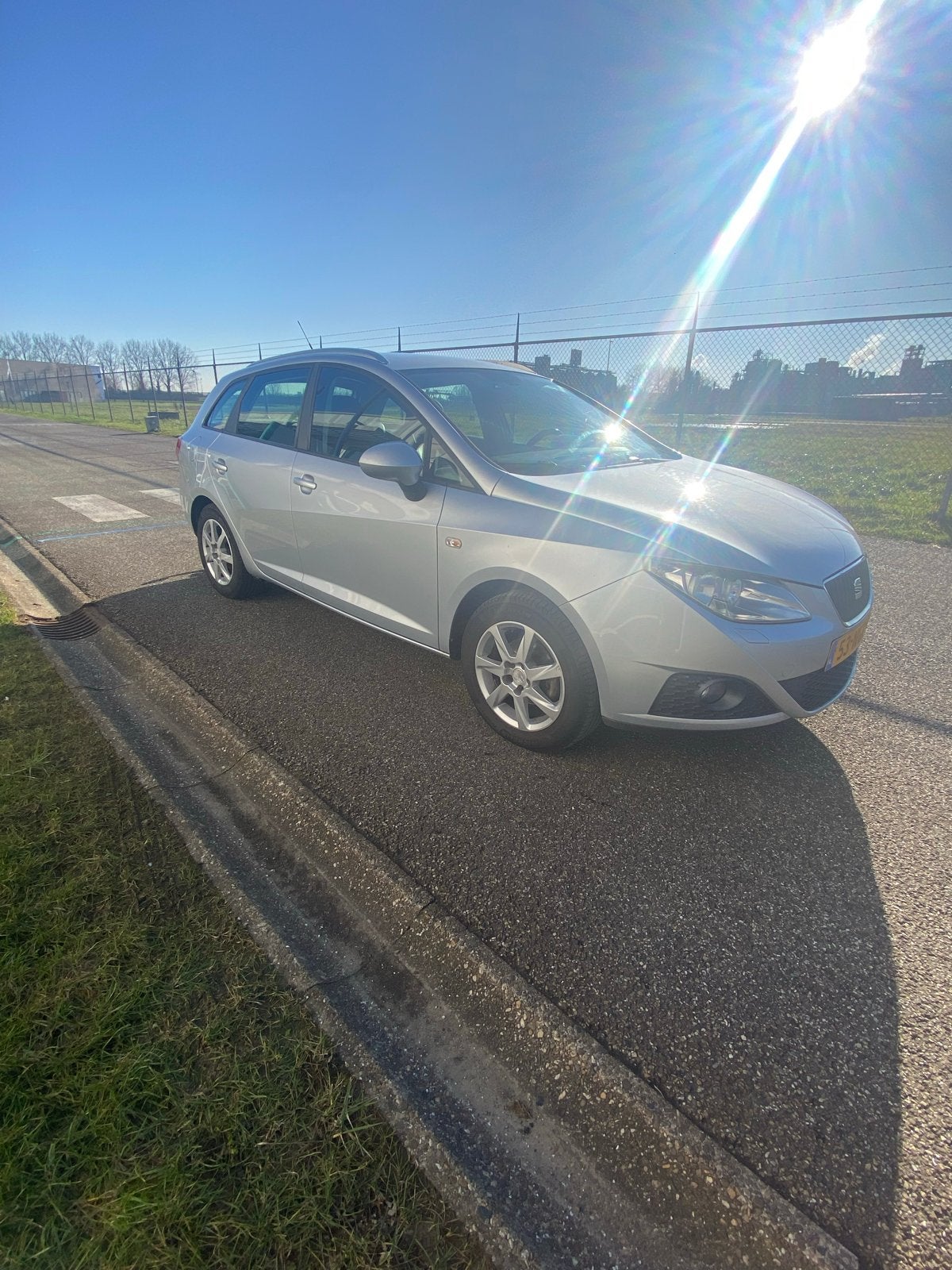 Seat Ibiza 1.2TDI 55KW Ecomotive ST 2010 Grijs, Voorwielaandrijving, 74 pk, 1199 cc, Ibiza