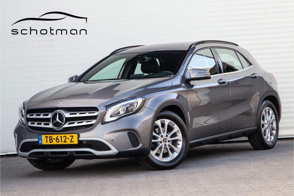 Mercedes-Benz GLA 180 Business Solution Camera, Navi, PDC 20, Auto's, Mercedes-Benz, Voorwielaandrijving, Gebruikt, 4 cilinders