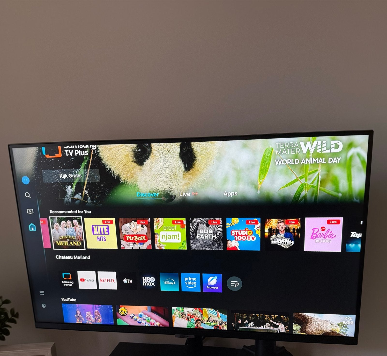 Foto 3 van Samsung M7 Smart Monitor 32" 4K USB-C S32BM700UU