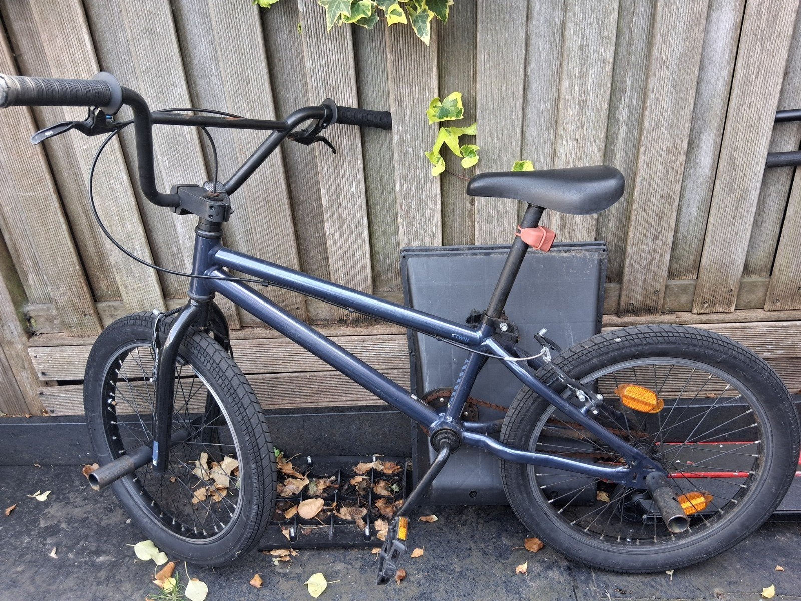 Leuke BMX incl side steps voor en achter, Ophalen, Gebruikt, Staal, BTWIN