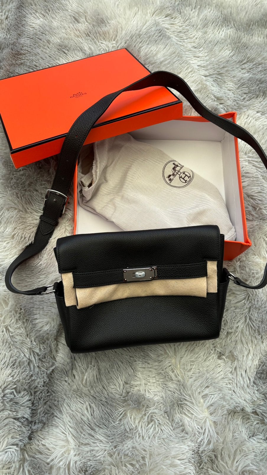 Hermes Kelly Messenger Bag ( Black ), Sieraden, Tassen en Uiterlijk, Tassen | Schoudertassen, Ophalen of Verzenden, Nieuw, Zwart