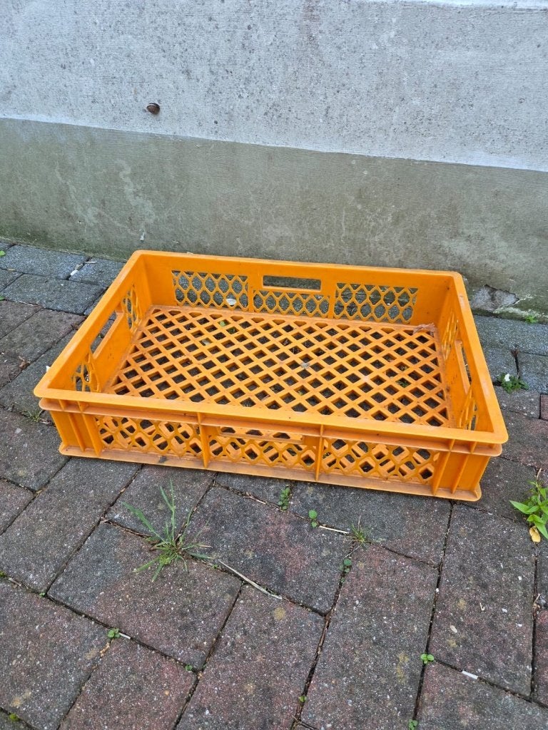 stapelkrat, krat, Gebruikt, 40 tot 60 cm, 50 tot 75 cm, Minder dan 35 cm