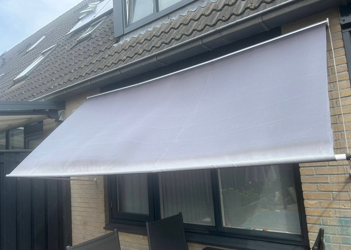 Zonnescherm uitvalscherm grijs, Tuin en Terras, Zonneschermen, 150 tot 300 cm, Ophalen, Gebruikt, Knikarmscherm