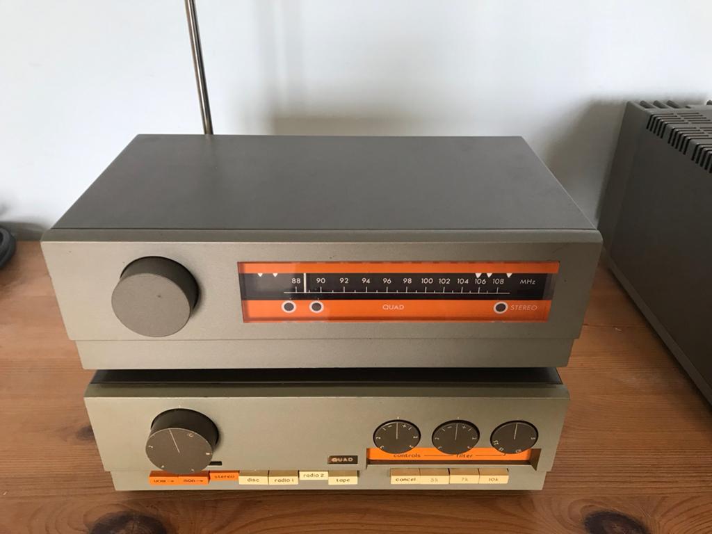 Quad set 33 voorversterker, FM3 ontvanger, 303 eindtrap, Audio, Tv en Foto, Versterkers en Receivers, Overige merken, Gebruikt