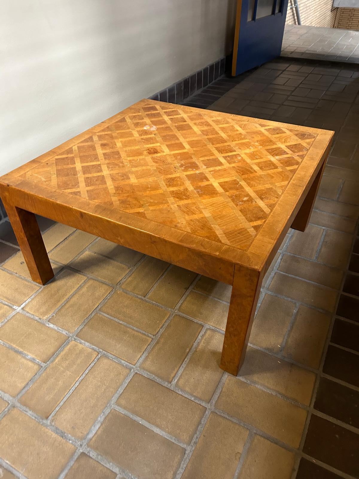 Houten salontafel met uniek patroon, Huis en Inrichting, Tafels | Salontafels, Ophalen, Gebruikt, 50 tot 100 cm, Klassiek, Hout, Inlegwerk