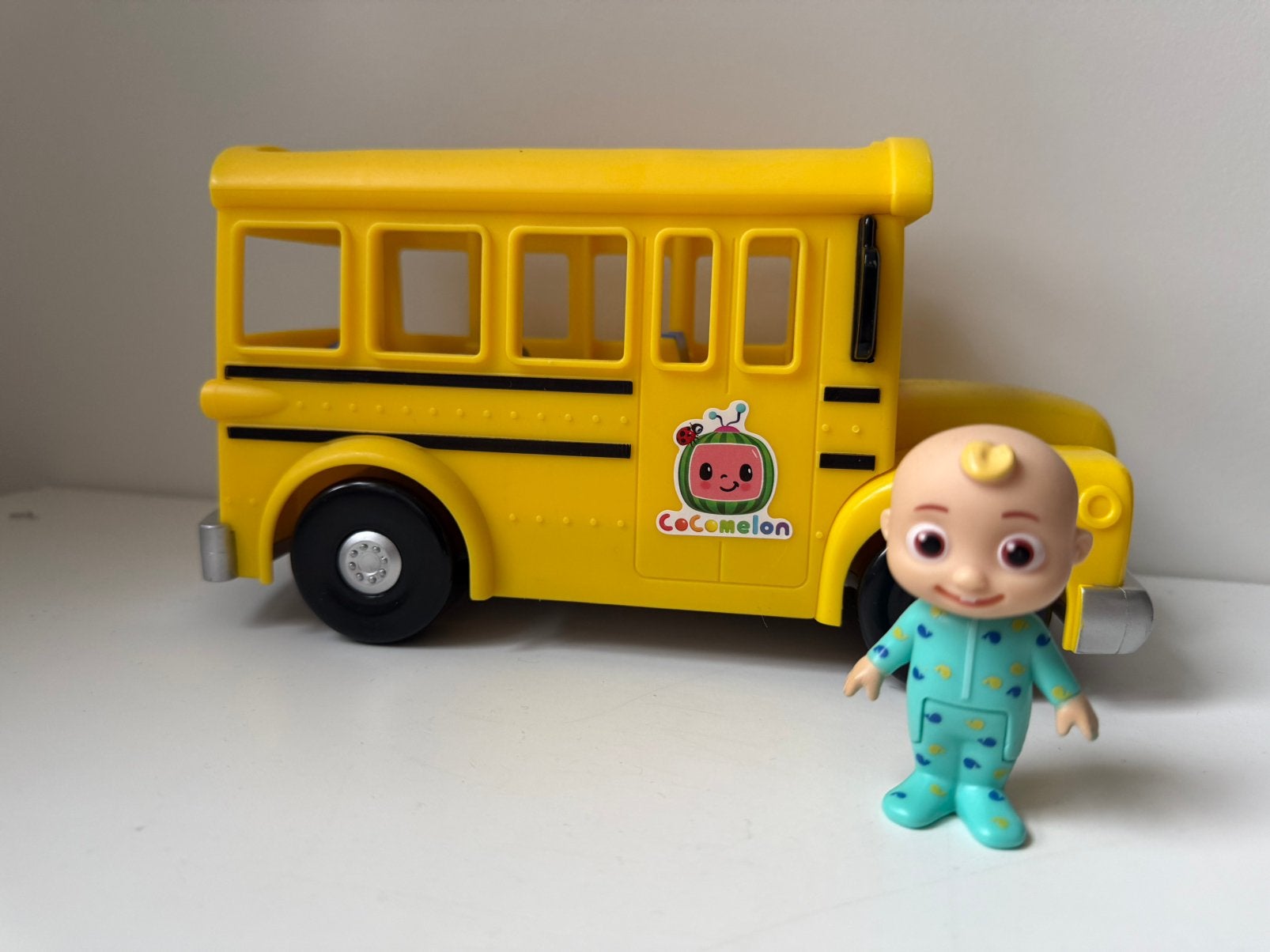 Cocomelon Schoolbus, Kinderen en Baby's, Ophalen, Zo goed als nieuw