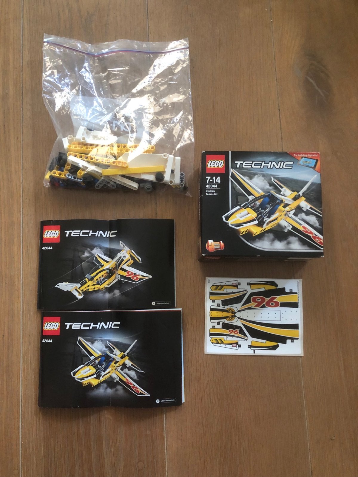 Lego Technic Display Jet 42044 - Compleet., Ophalen, Lego, Zo goed als nieuw, Complete set