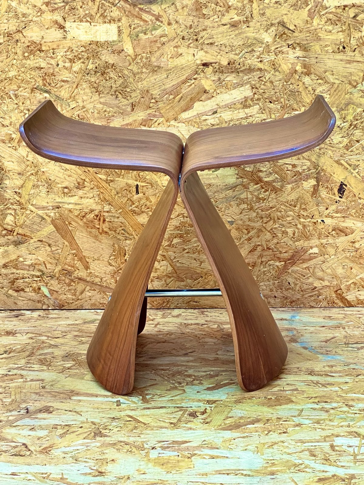 Vitra Butterfly Stool - Sori Yanagi (1954) reproductie, Verzenden