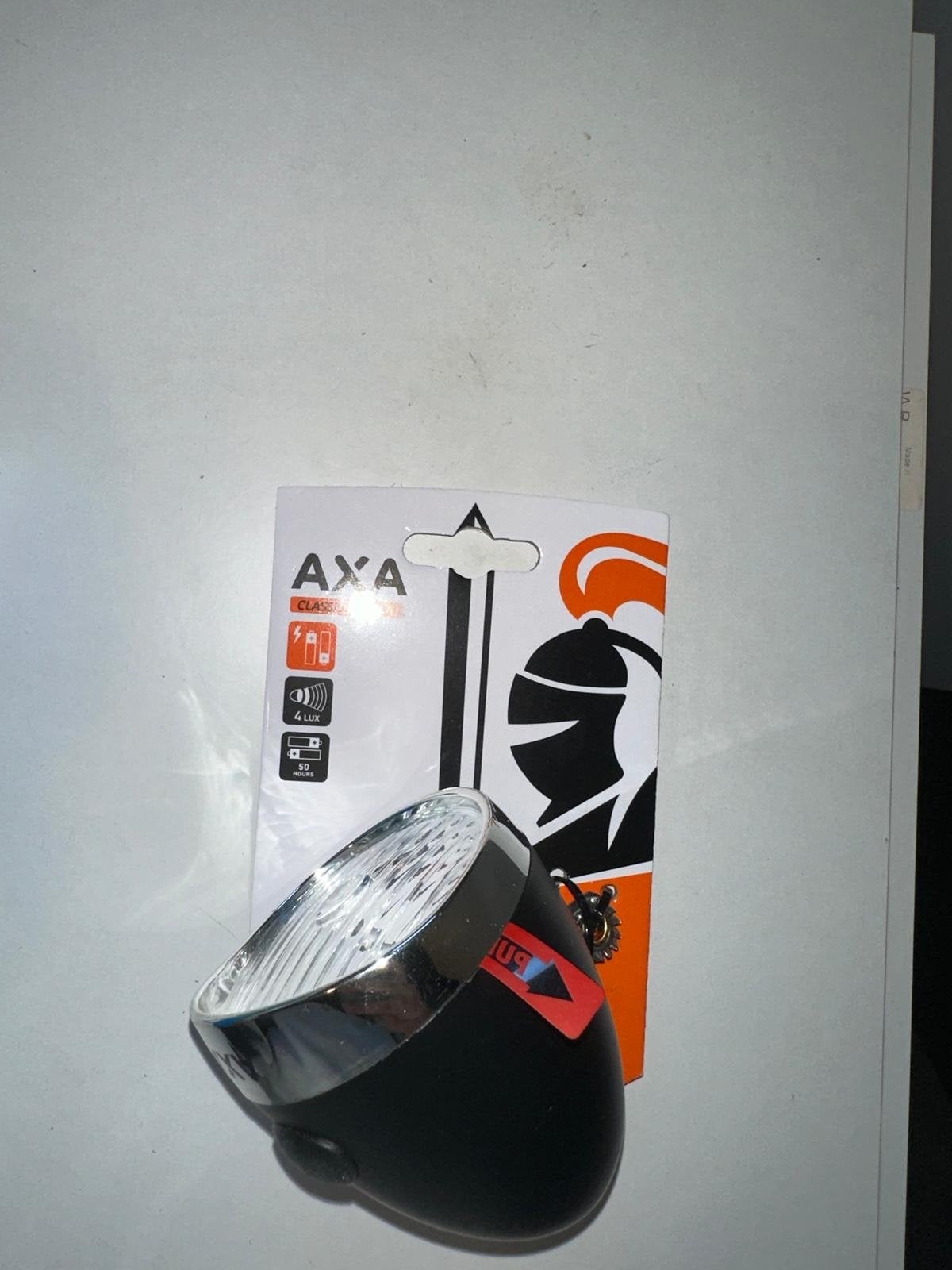 Nieuwe AXA fietslamp 4 Lux - Voorlicht, Ophalen of Verzenden, Nieuw, Batterij, Voorlicht
