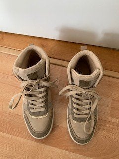 Nieuwe OxMox Dames Gymschoen Sneaker Beige Goud Maat 39, Kleding | Dames, OxMox, Beige, Nieuw, Ophalen of Verzenden