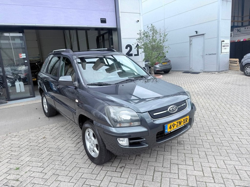 Kia Sportage 2.0 CVVT X-ception AIRCO! LEER! NAVI! INRUIL MO, Auto's, Kia, 1442 kg, Gebruikt, 4 cilinders, Handgeschakeld