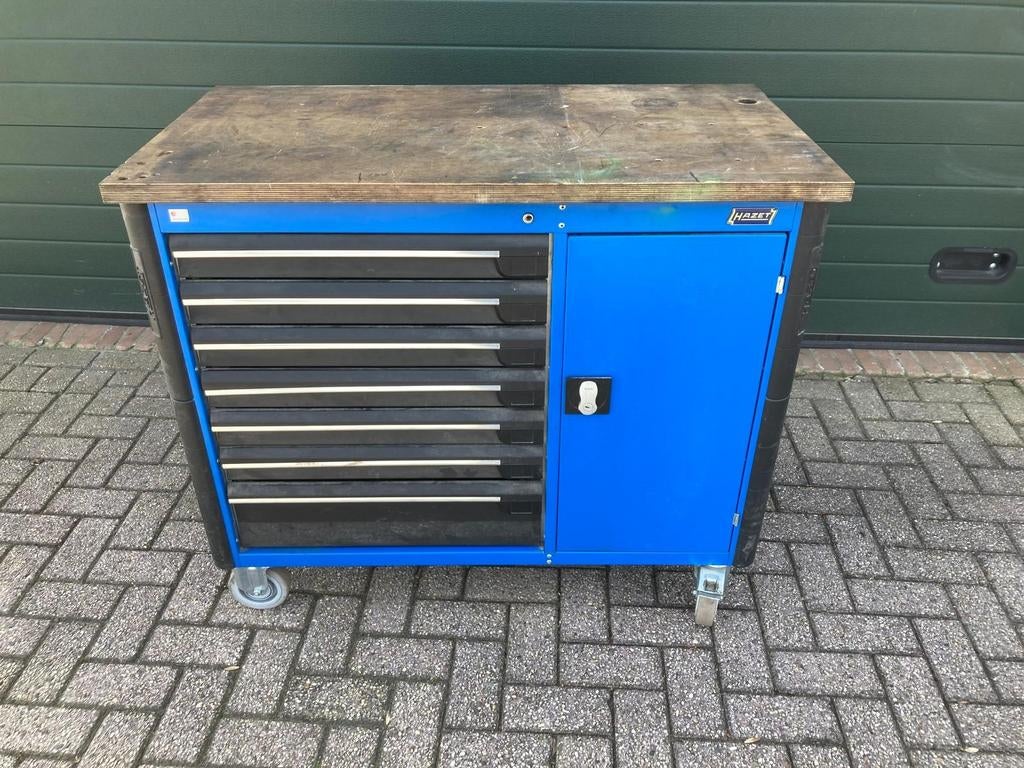 Hazet gereedschapswagen met speciaal gereedschap, Ophalen