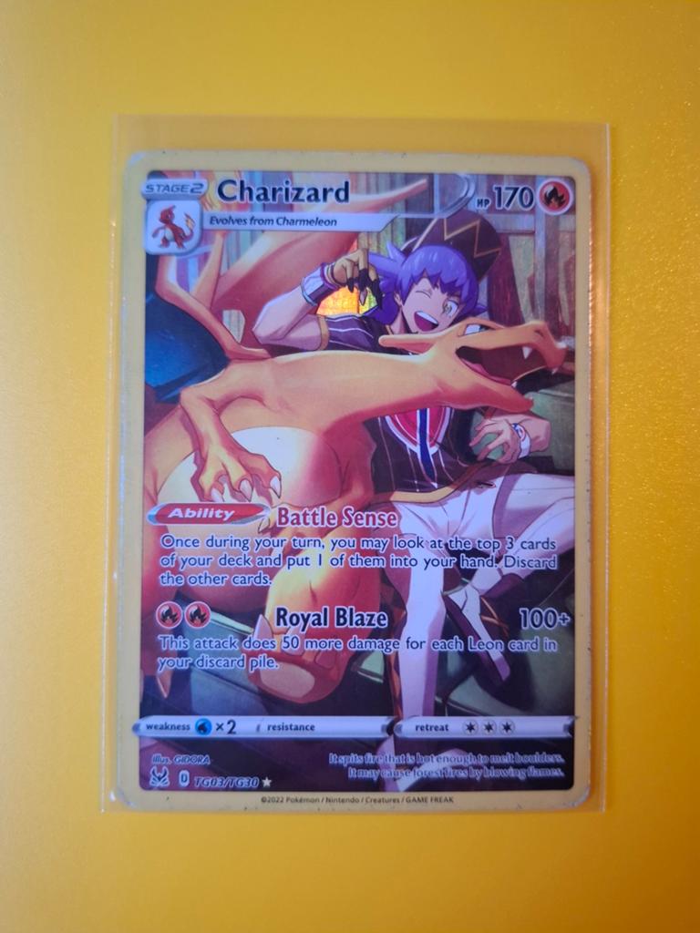 Charizard, Pokemon, TG03 Lost origin, Verzenden, Zo goed als nieuw, Losse kaart, Foil