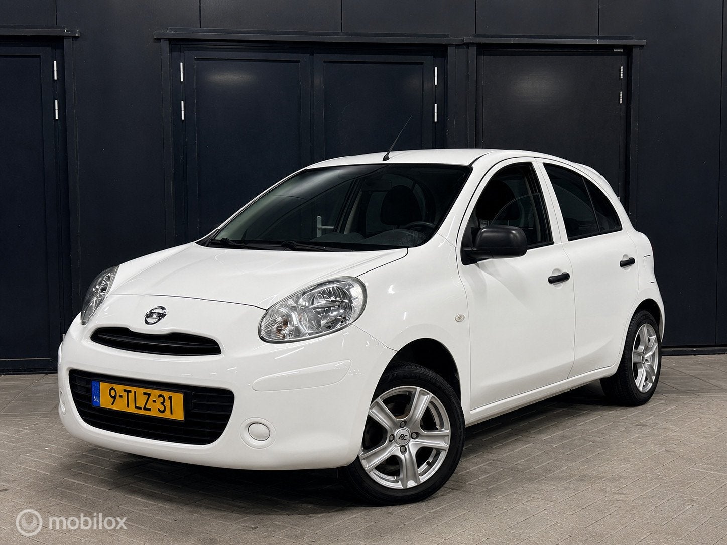 Nissan Micra 1.2 Visia Pack airco/nieuwe apk/lm velgen, Voorwielaandrijving, Euro 5, Gebruikt, 31 €/maand
