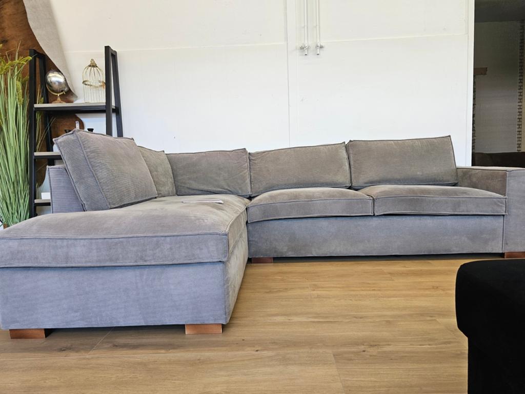 Hoekbank Thomas - Ribstof, 125 cm of meer, 125 cm of meer, Zo goed als nieuw, Info@homefriesland.nl