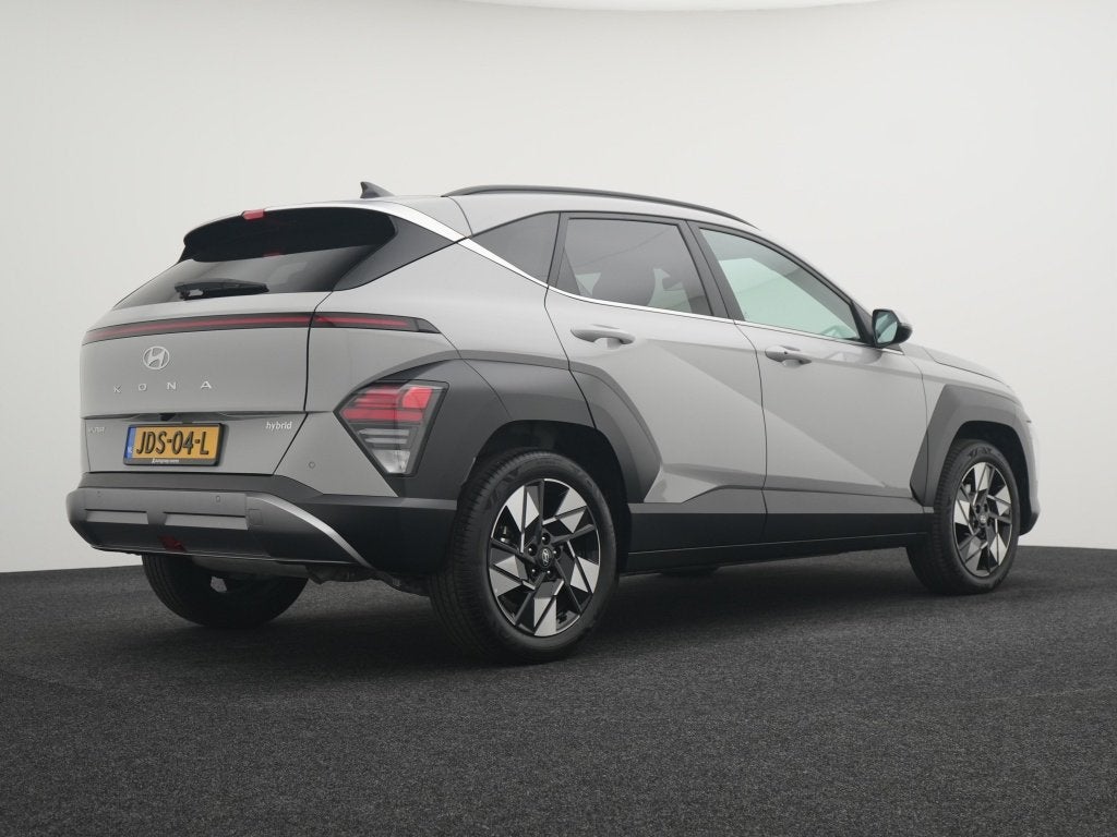 Foto 2 van Hyundai KONA 1.6 GDI HEV Comfort Smart | Navigatie | Camera