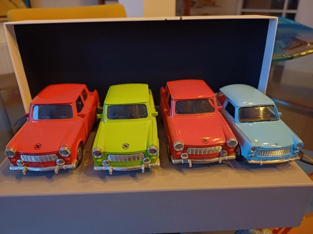 Trabant modelauto, Ophalen of Verzenden, Zo goed als nieuw, Auto